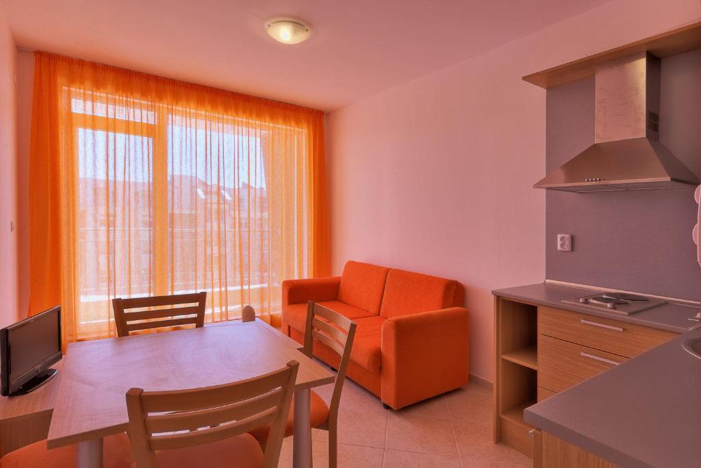 Sunset Complex Hotel Kosharitsa Bilik gambar