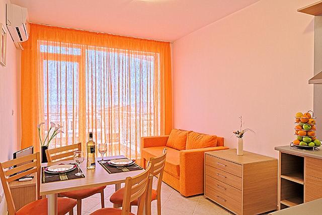 Sunset Complex Hotel Kosharitsa Bilik gambar